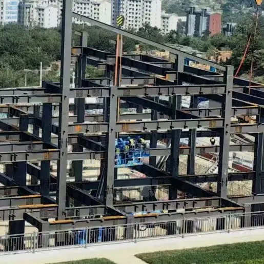 Stalen structuurplatform